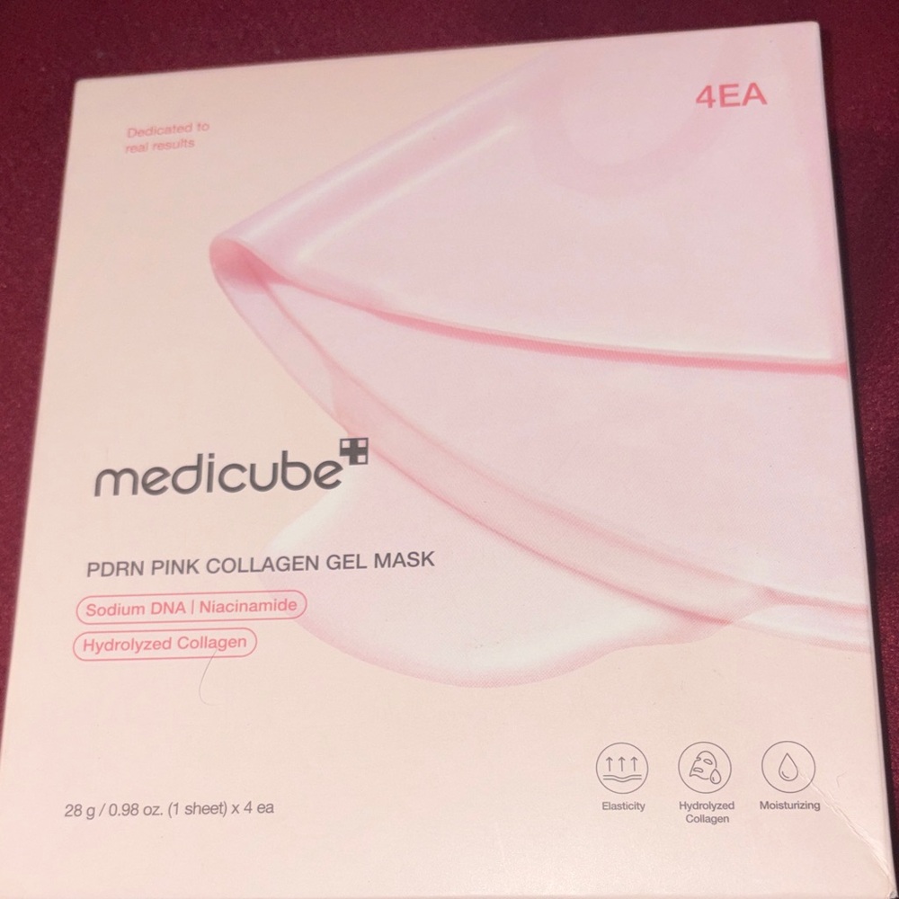 Medicube PDRN Pink Collagen Gel Mask